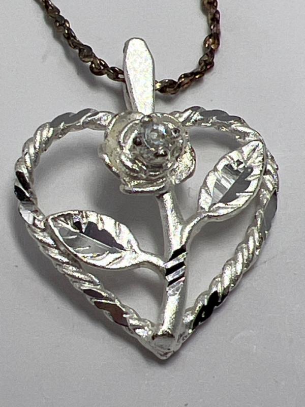 Vintage Sterling Silver Diamond cut carved Rose pendant 925 chain