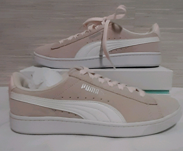 PUMA Vikky Women's Size 7CA 37.5 EUR
