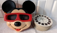 Vintage Micky Mouse Viewmaster with of 50 Discs.