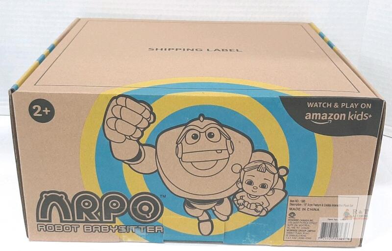 Arpo Robot Babysitter 10" Feature & Cookie Interactive Plush Set, WowWee, New in Box, 2+ Years