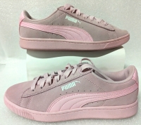 PUMA Women's Vikky V2 Sneakers (Size 6)