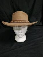 New BARMAH Australia SQUASHY HAT XL