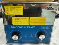 **Kendal HB-S-23MHT Ultrasonic Cleaner, 2.5L, 120W, Heater, 42kHz, AS-IS Leaks to Electronics