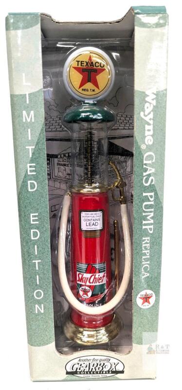 Wayne Gas Pump Replica Limited Edition, Texaco Sky Chief, Gearbox Die-Cast 9 in, 1997, Boxed