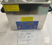 Kendal HB-S-23DHT Ultrasonic Cleaner, 2.5L, 42KHz, 120W, Digital Timer & Heater, Stainless Steel