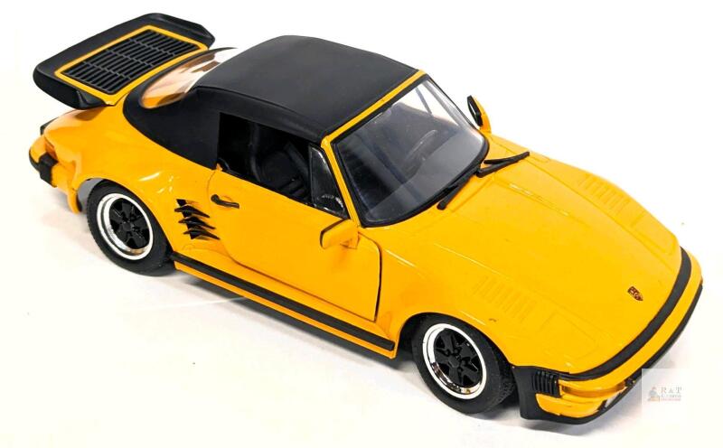 Vintage 1991 Revell Porsche 930 Turbo 1:18 Scale Diecast Model Car
