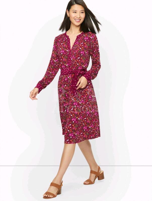 New Talbot's Tie Waisted For and Flare Dress. Size Large.