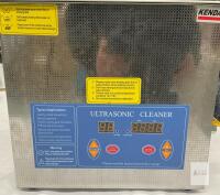 Kendal HB-S-49DHT Ultrasonic Cleaner, 12L Tank, 240W/300W, Digital Control, 42KHz, Stainless