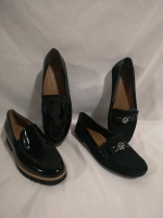 2 Pairs of Ladies Shoes Sz 9.5 - Coach & Franco Sarto