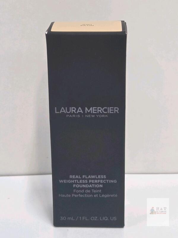 NEW Laura Mercier Real Flawless Weightless Perfecting Liquid Foundation 1 fl oz (UPC 194250010312)