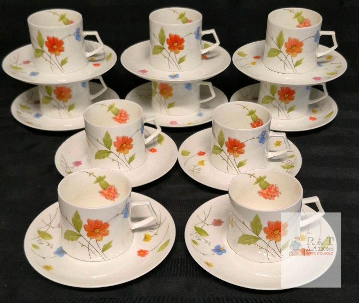 Mikasa Just Flowers A4-182 Bone China Cup & Saucers, Made in Japan