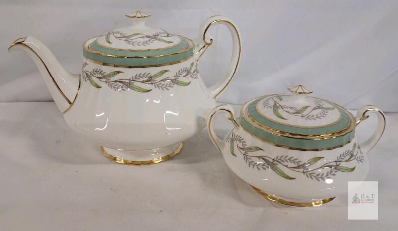 Paragon Fine Bone China Teapot and Sugar Bowl Set, Kensington Pattern, Circa 1930s
