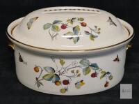 Royal Worcester Strawberry Fair 12" Porcelain Casserole Dish with Lid, Gold Trim, England