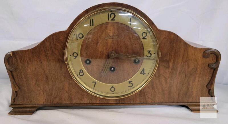 Vintage Lolas German Mantel Clock, FHS Hermle 7916, Westminster Chime, Wood Case, w/ Key With Key , Chimes Every 15 Minutes , Pendulum Swings . Would benefit from cleaning / service