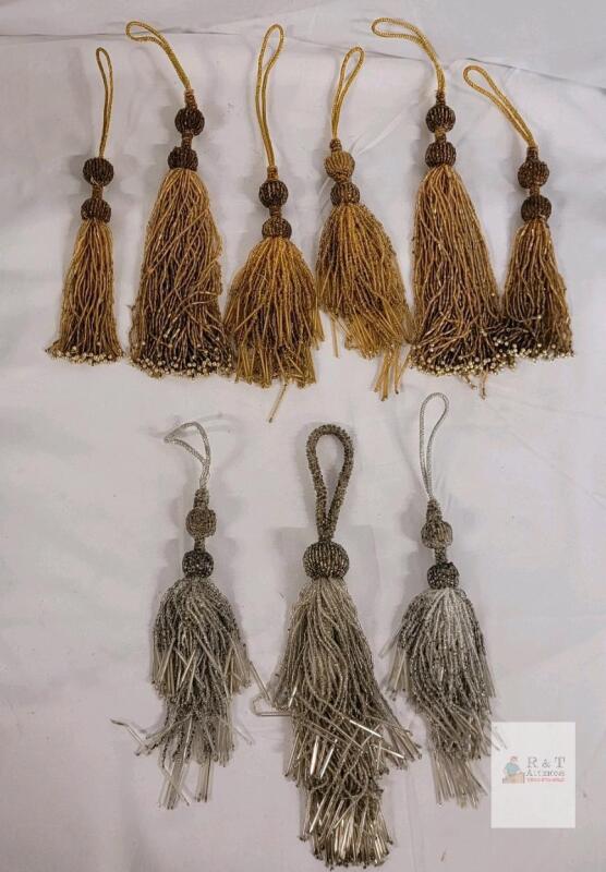 Vintage Decorative Beaded Tassel Curtain Tiebacks .