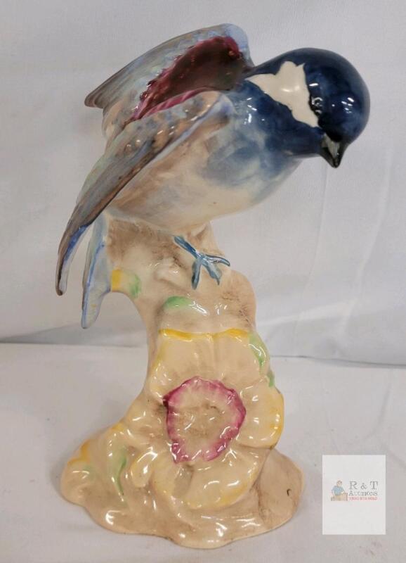 Vintage Beswick " Chickadee " Porcelain Figurine . Measures 6" tall .