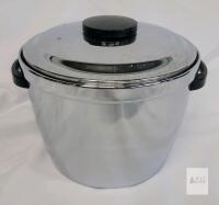 Vintage Thermos Bottle Com LTD. Ice Bucket w/Lid .