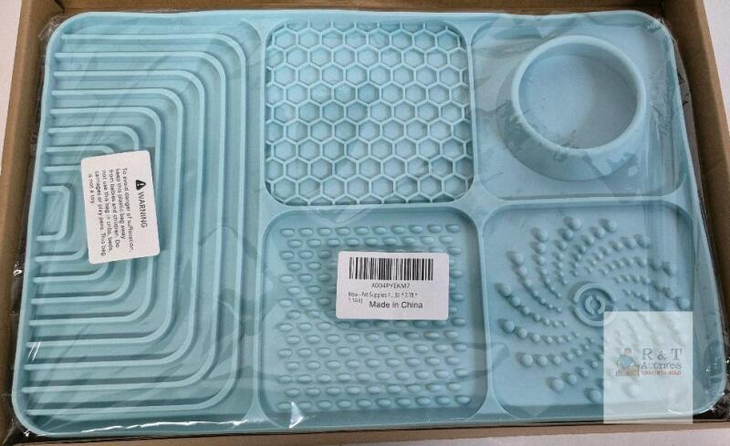 NEW Multi-Texture Silicone Pet Slow Feeder Lick Mat, Blue, 11.8"x7.8", Suction Cups, X004PYEKM7