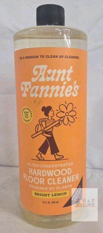 Aunt Fannie's 32oz Ultra-Concentrated Bright Lemon Hardwood Floor Cleaner Plant-Based, UPC 856092380112