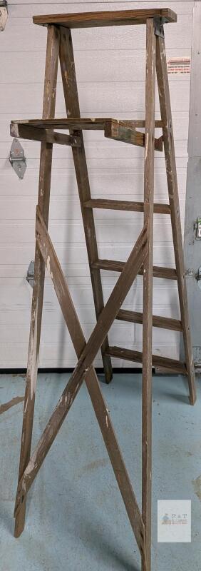 6 ft Wooden A-Frame Step Ladder, 4 Steps, Classic Construction with Paint Marks