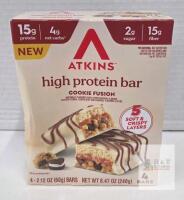 NEW BB 10/26 Atkins Cookie Fusion High Protein Bar, 4 Pack, 15g Protein, 4g Net Carbs, 8.47oz Box