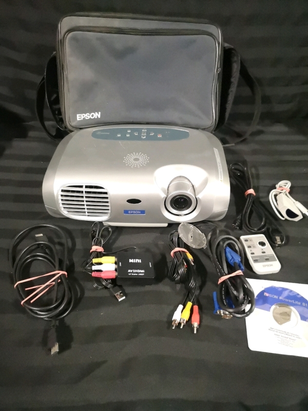 Epson Powerlite S1 LCD Projector with Case