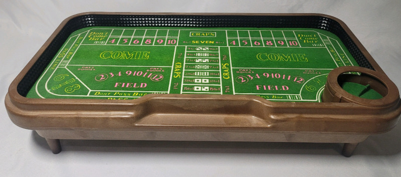 Vintage WACO Auto-Shooter Craps Table , Working