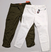 New Ladies Size 16 Pants: Old Navy & Joe Fresh.
