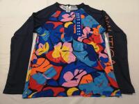 New Women's Swim Top sz Large by Nautica