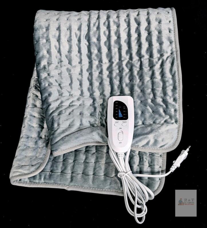 New [European Plug] Heating Pad, Super Soft, 33" &times; 17" , Model TK-HP3316