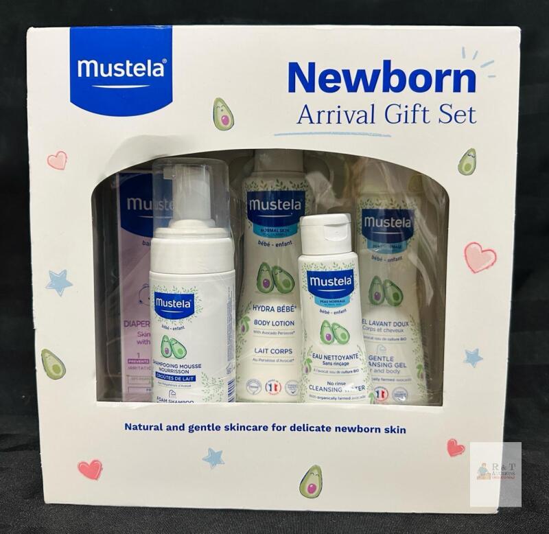 Mustela Newborn Arrival Gift Set &ndash; 5 Pieces, Avocado Perseose, B Corp, Exp 12/2027, S169