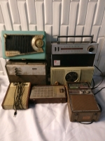 6 Vintage Radios & An 8 Track Player - Untested - As Is