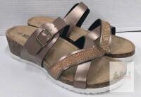 new Pin Pochuwan Women's Wedge Sandals, Size 10, Bronze with Glitter Accents
