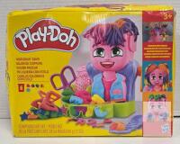 Play-Doh Hair Stylin' Salon Playset with 6 Colors, 12 oz Total, Includes Accessories