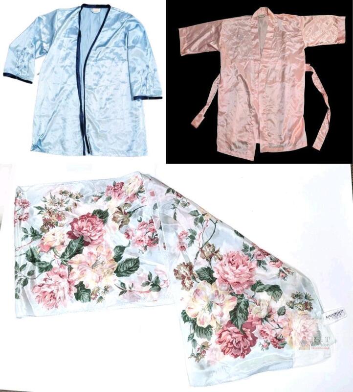 2 Vintage Size Med Women's GLORIA VANDERBILT Satin Robes With Embroidery & 100% Silk Runway Japan Scarf