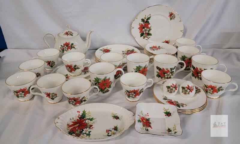 40pcs. Vintage Sadler Wellington Fine Bone China Festive Poinsettia and Holly Ppattern Cups , Plates & Tea Pot