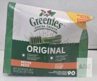 Greenies Original Petite Dental Dog Treats, 90 Count, 54 oz Box, For Dogs 15-25 lbs