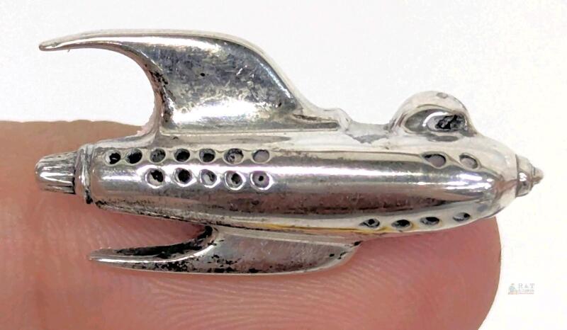 Vintage Retro-Futuristic Buck Rogers Ranger III-Style Spaceship Brooch, 1" Long, No Stamps, Presumed Sterling Silver (Polishes Beautifully!)