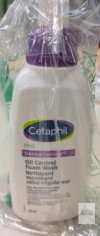 Cetaphil PRO DermaControl Oil Control Foam Wash, 8 fl oz (236 mL), Paraben-Free, Hypoallergenic