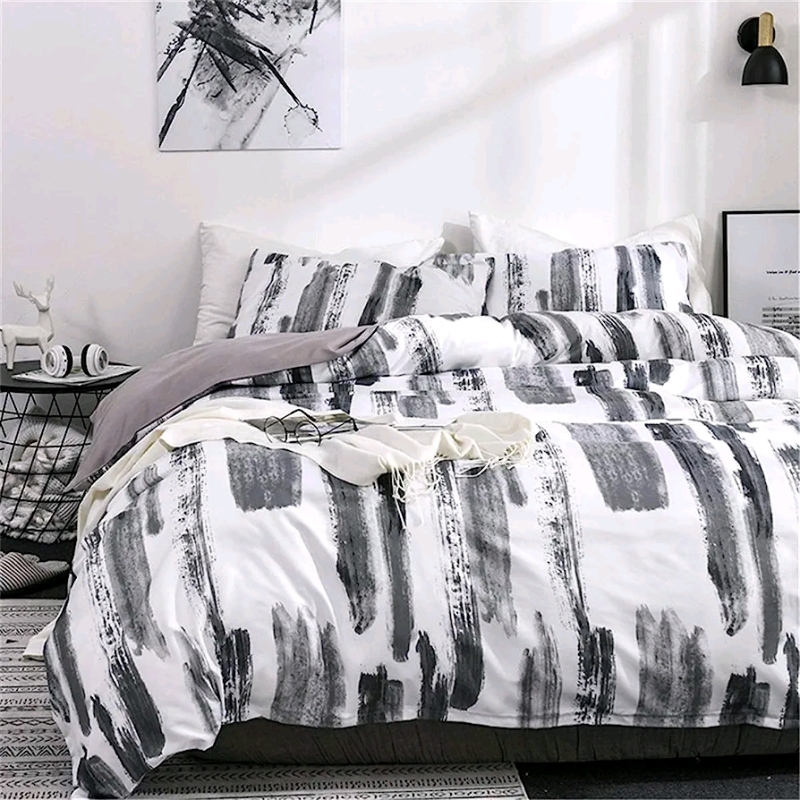 New Adasmile Queen Size Duvet Cover with 2 Pillowcases.