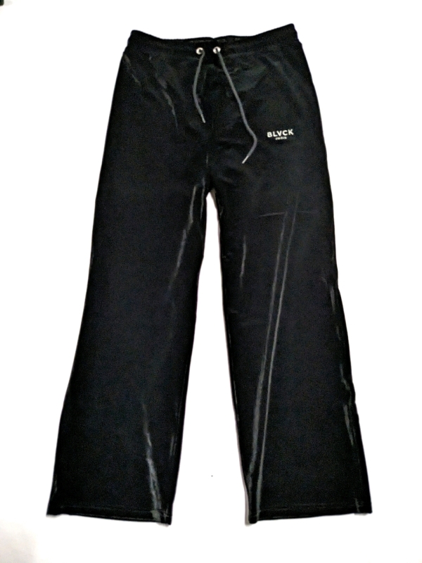 New BLVCK Black Velvet Sweatpants (Size XL)