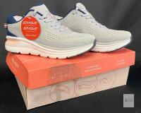 new Easy Spirit Mel2 Women's Athletic Sneakers, Size 8, Light Gray with Blue and Pink Accents