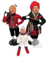 Vintage Byer's Choice 1994 "THE CAROLERS" Up To 10", Smallest's Skis Have Detatched Completely