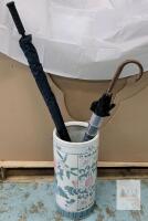 Ceramic Umbrella Stand w/Two (2) Umbrellas