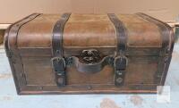 Home Decor Mini Trunk Chest . Measures 17 &frac34;"&times;12.5"&times;8"