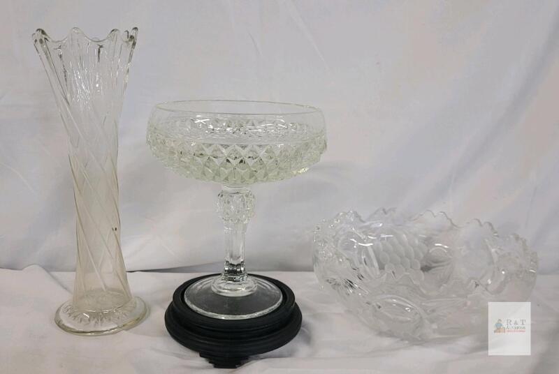 Clear Glass Vase , Fruit Bowl & Pedestal Candy Dish w/Wood Base .