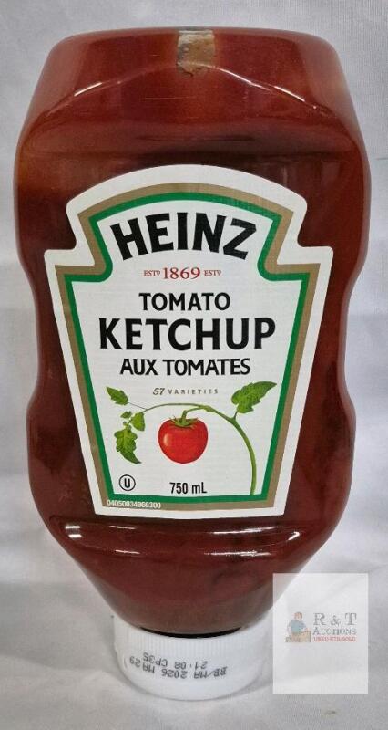 Heinz Tomato Ketchup 750 mL Squeeze Bottle, USA, UPC 057000137615, May 2026 Expiry