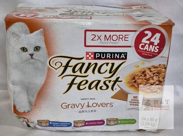 Purina Fancy Feast Gravy Lovers & Grilled 24-Can Variety Packs, 3oz Each, Best By Feb 2028