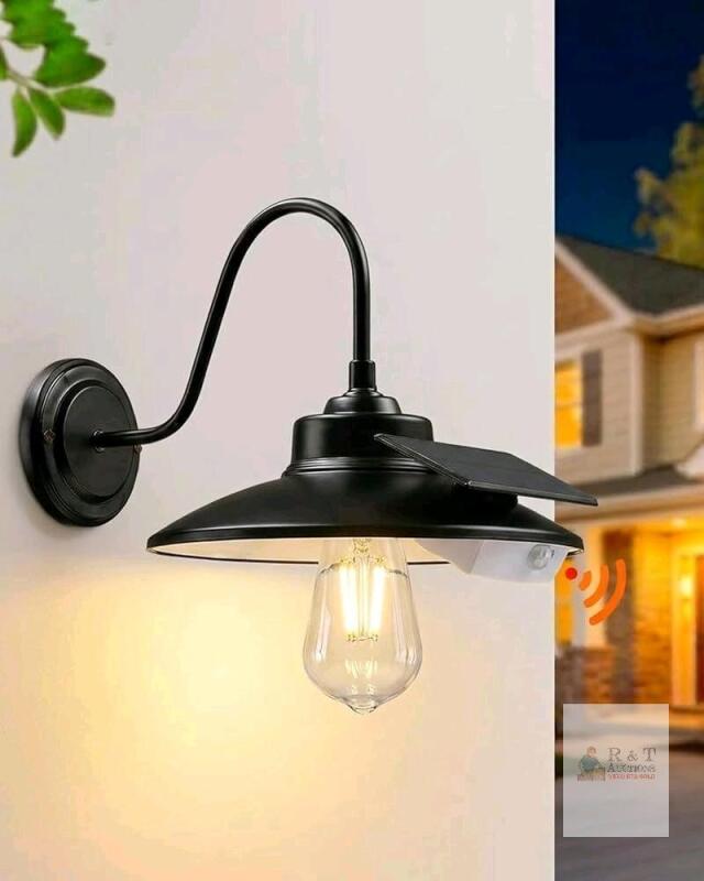 New Solar Barn Light Outdoor 1-Pack, Anti-Rust Waterproof Farmhouse Solar Gooseneck Porch Light Wall Mount, Vintage Black Outdoor Light Fixture for Barn Shed Garage Chicken Coop, Bulb Included