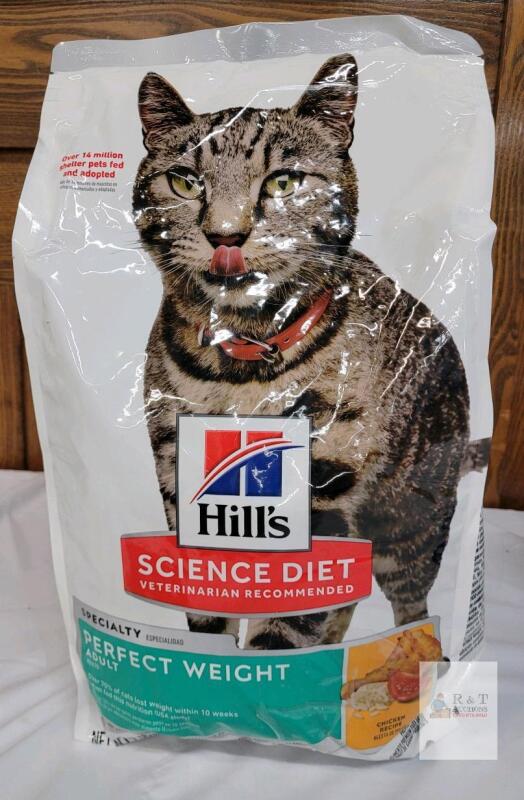 Hill's Science Diet Adult Cat Food, Perfect Weight, Chicken Recipe, 7 lb, Exp 08/2027, Lot R2740140